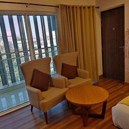 Delhieez - A Boutique Hotel ニューデリー エクステリア 写真