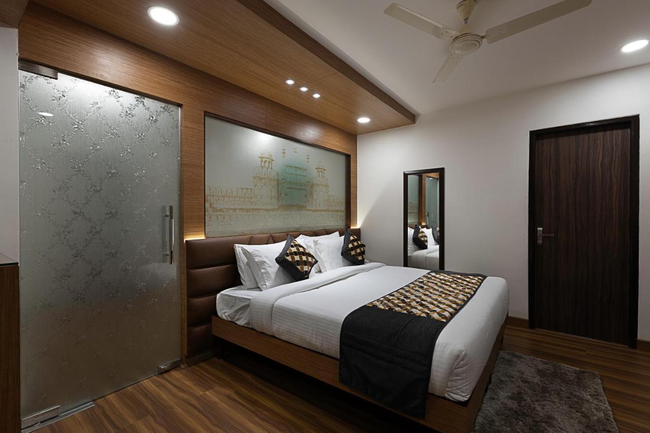Delhieez - A Boutique Hotel ニューデリー エクステリア 写真