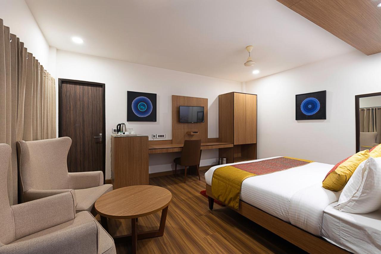 Delhieez - A Boutique Hotel ニューデリー エクステリア 写真