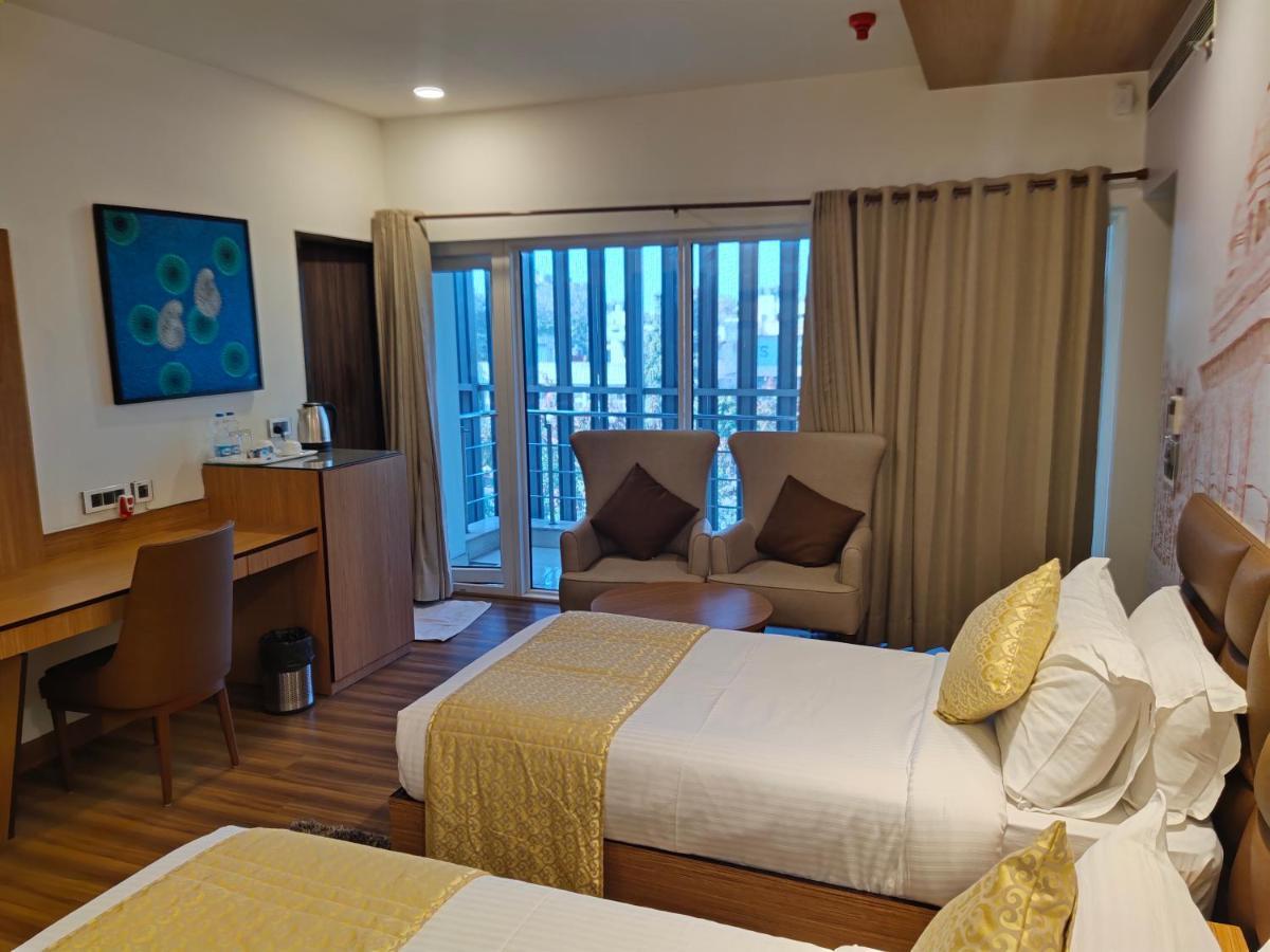 Delhieez - A Boutique Hotel ニューデリー エクステリア 写真
