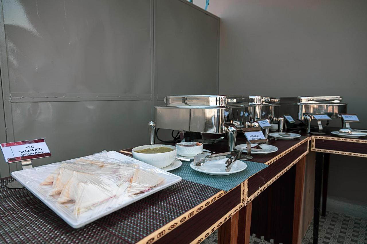 Delhieez - A Boutique Hotel ニューデリー エクステリア 写真